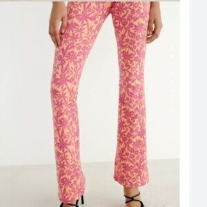 Zara Flared Jacquard’s pants Size L. floral stretchy  #100
